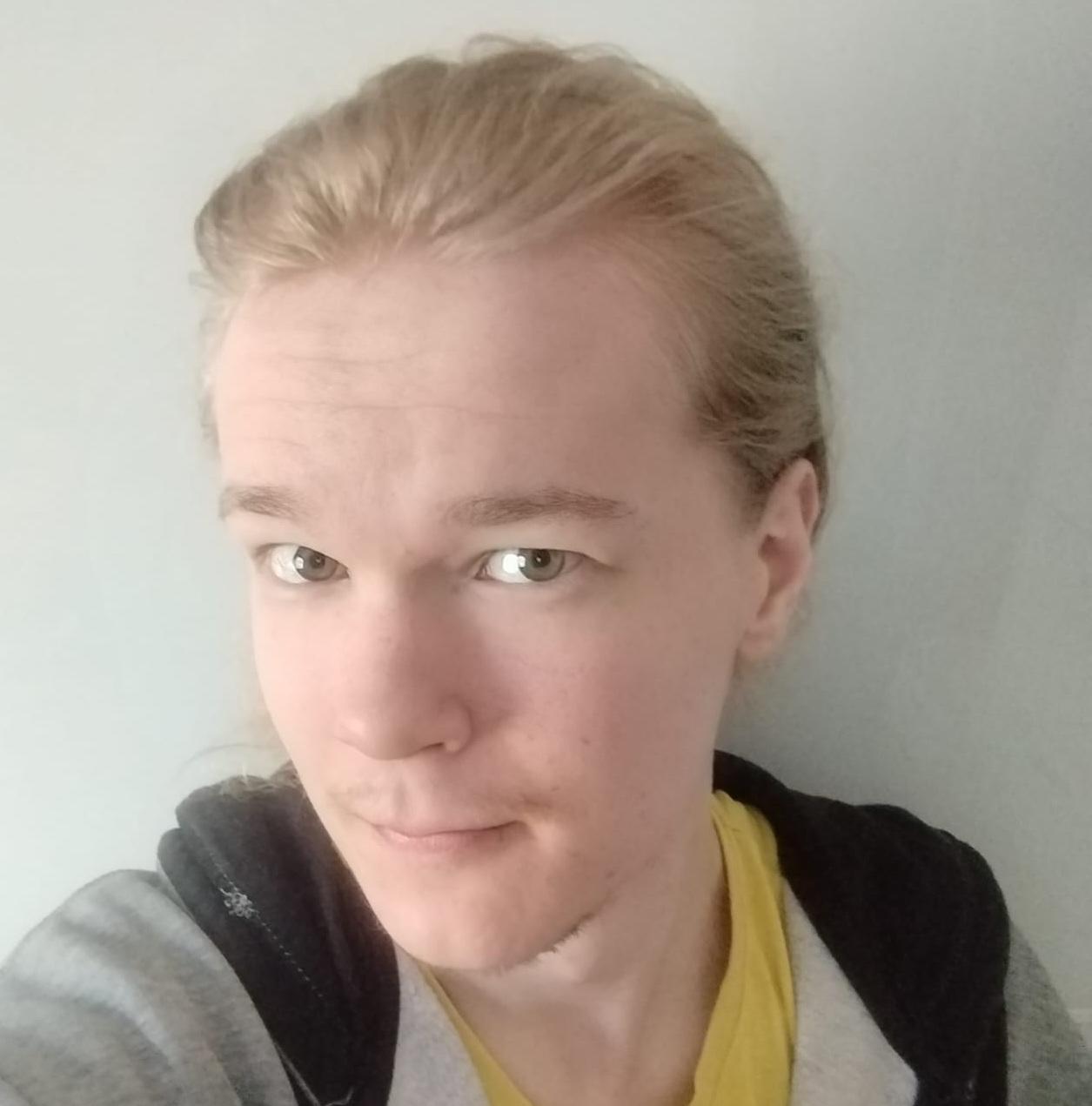 Akseli Saari